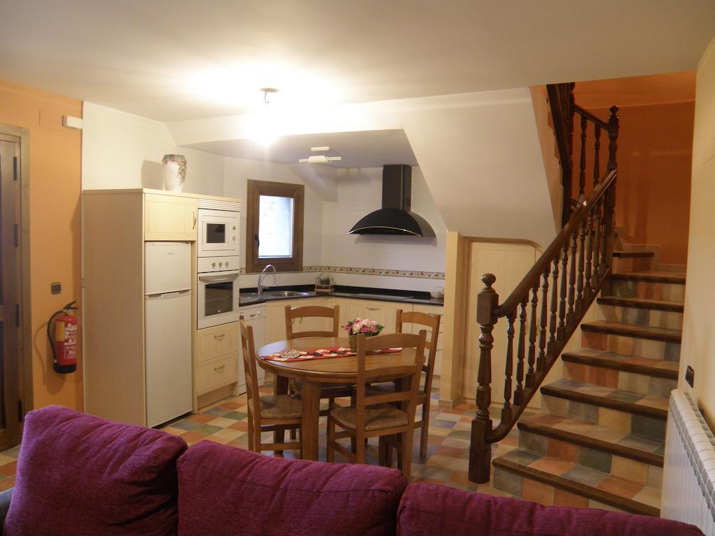 Casa Cosculluela Apartment Ainsa Room photo